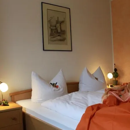 Hotel Grüner Baum Stollberg/Erzgeb. Zimmer foto